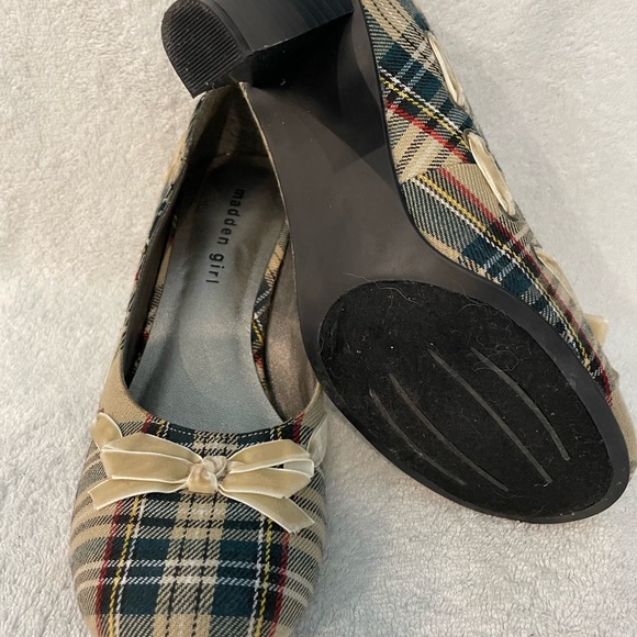 Madden Girl pumps - Picture 2 of 2